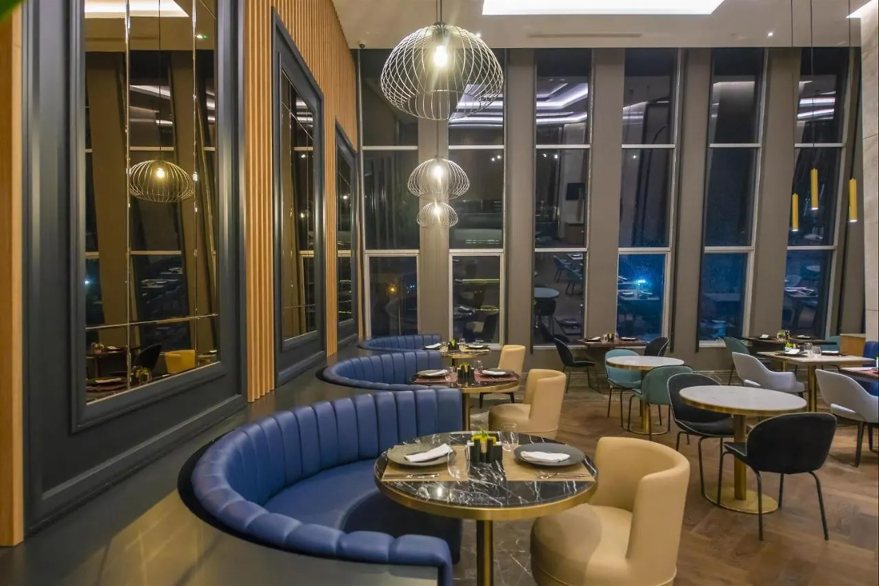 Crowne Plaza Ankara By Ihg Hotel