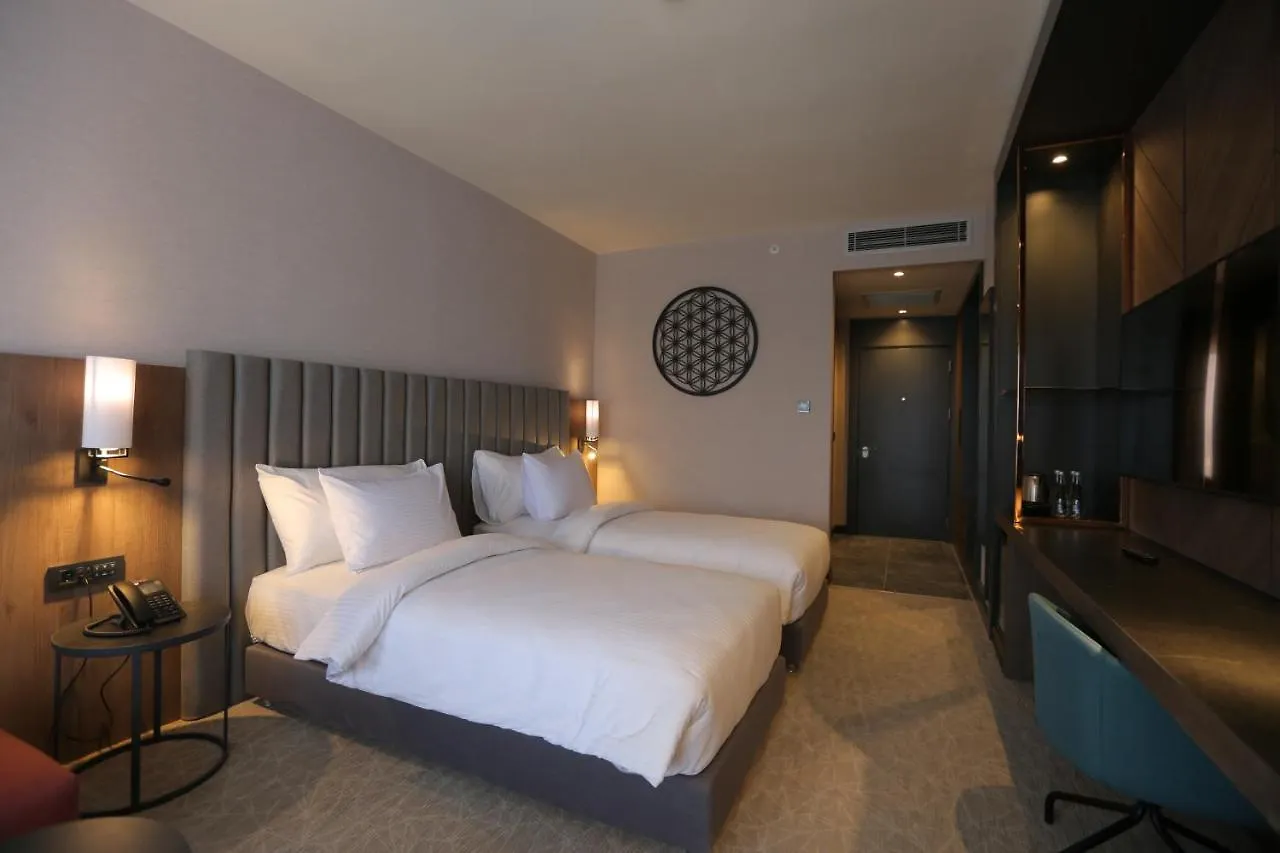 Crowne Plaza Ankara By Ihg Otel 5*,