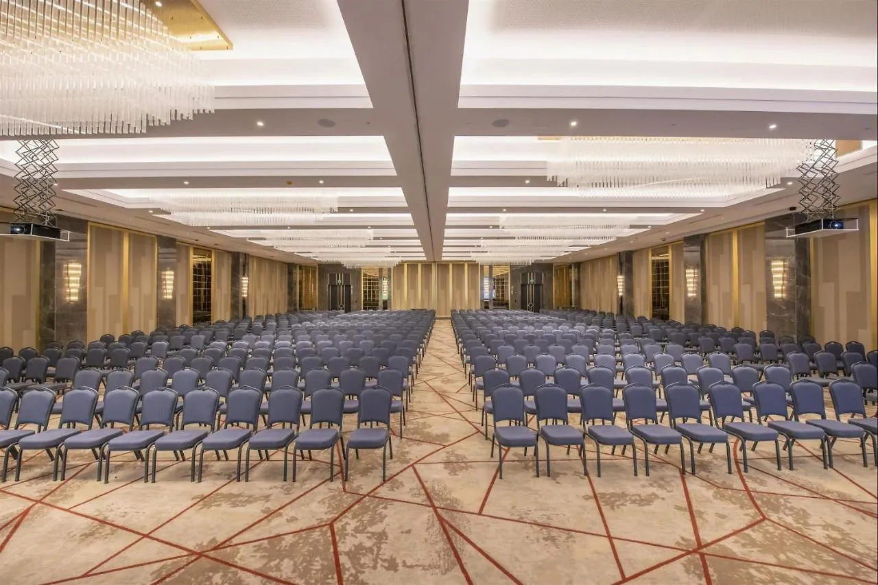 Hotel Crowne Plaza Ankara By Ihg 5*,  Turecko