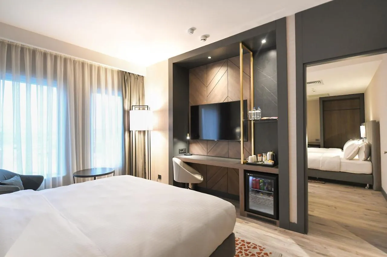 Hotel Crowne Plaza Ankara By Ihg 5*,